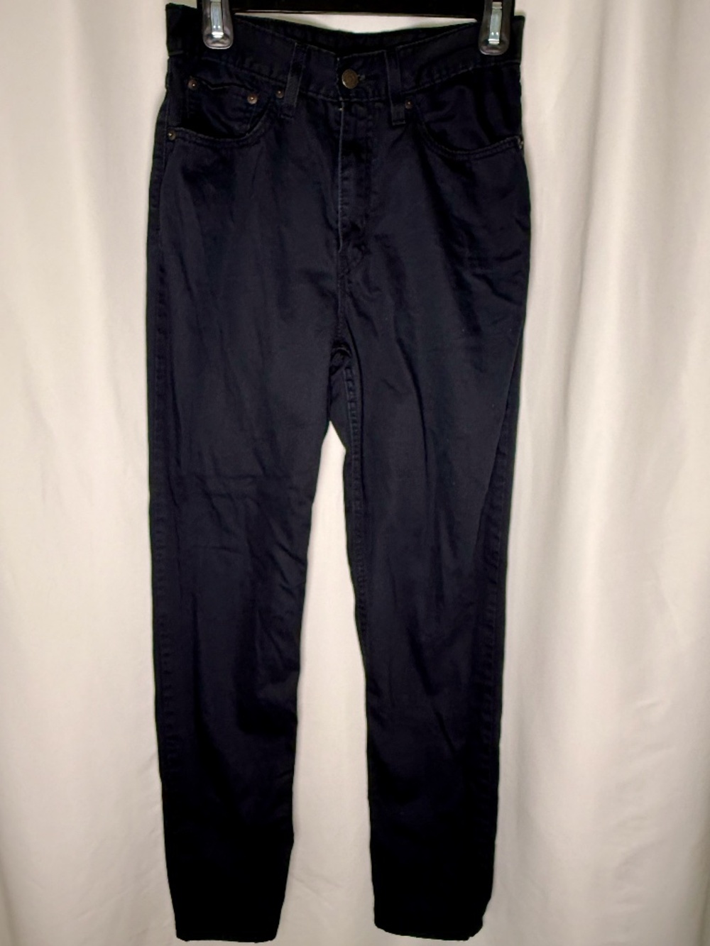 Levi's Black Jeans Tapered Leg 28" (Waist Size Tag Missing)